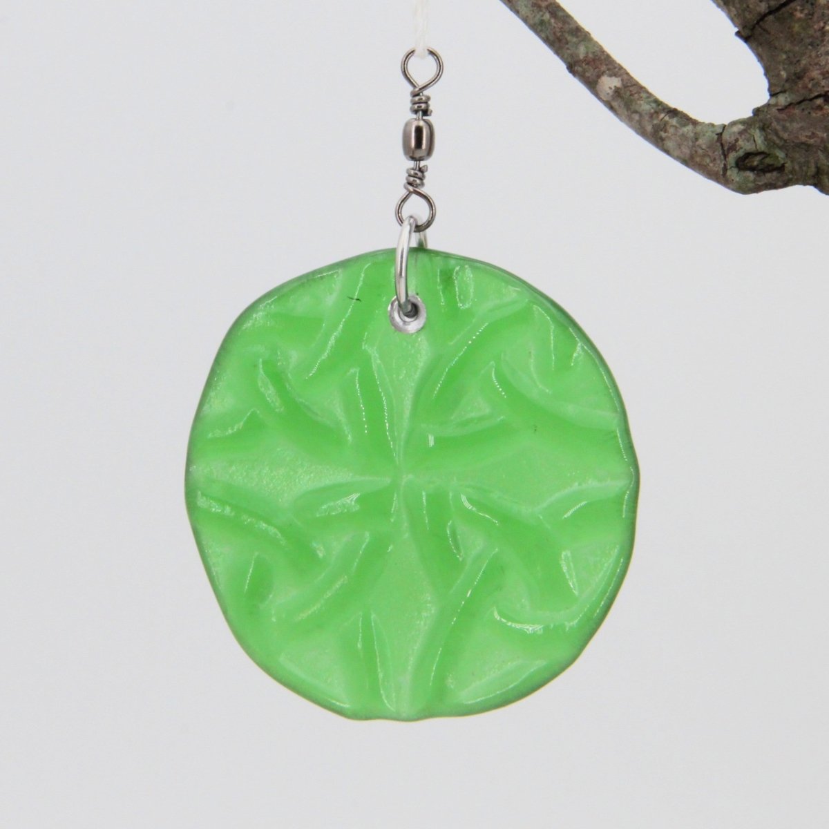 Celtic Knot Small Suncatcher from Upcycled Wine Bottle