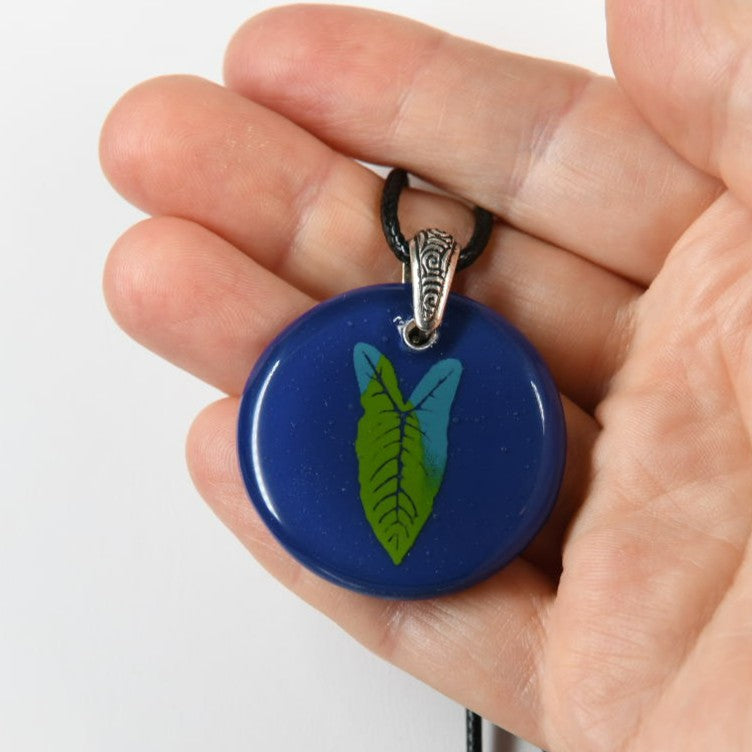 Glass Anthurium Leaf Pendant