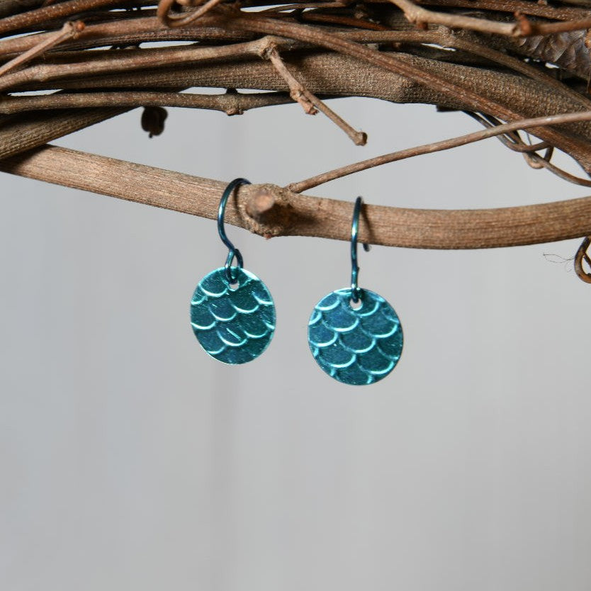 Aqua Blue Anodized Niobium Dangle Earrings with Scale Pattern