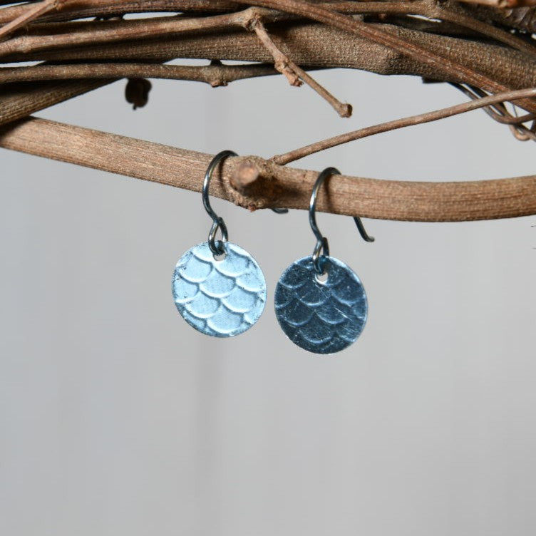 Pale Blue Anodized Niobium Dangle Earrings with Scale Pattern