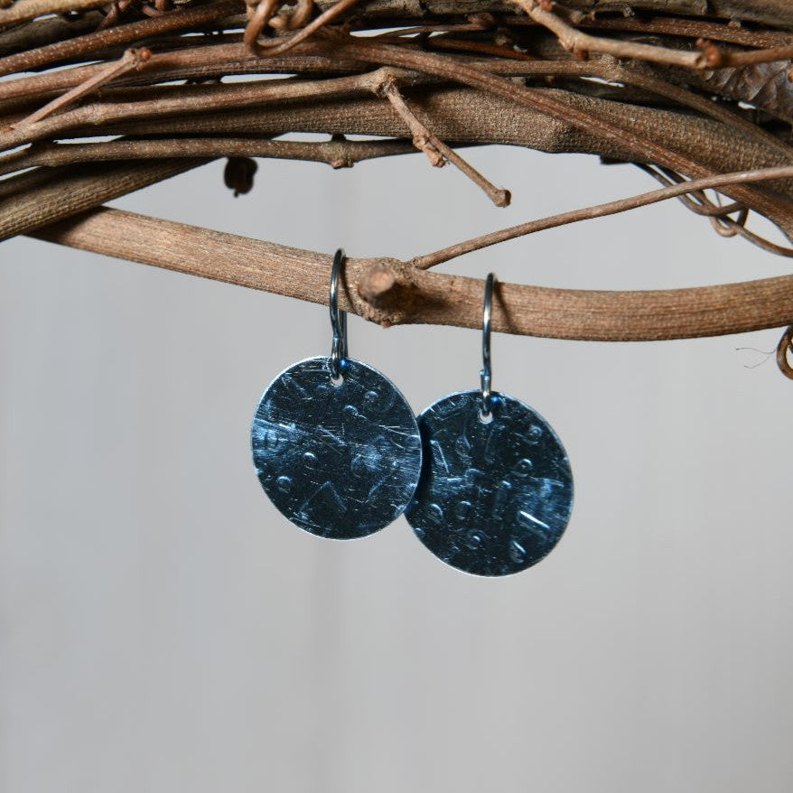 Pale Blue Anodized Niobium Dangle Earrings with Music Notes Pattern