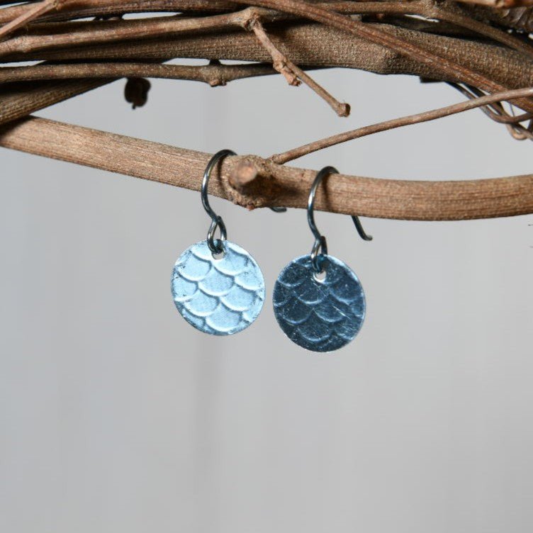 Pale Blue Anodized Niobium Dangle Earrings with Scale Pattern