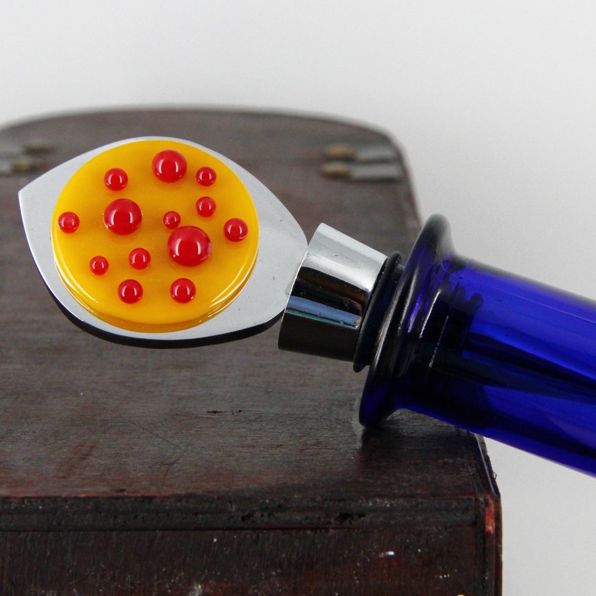 Decorative Wine Stopper with Yellow and Red Glass Accents