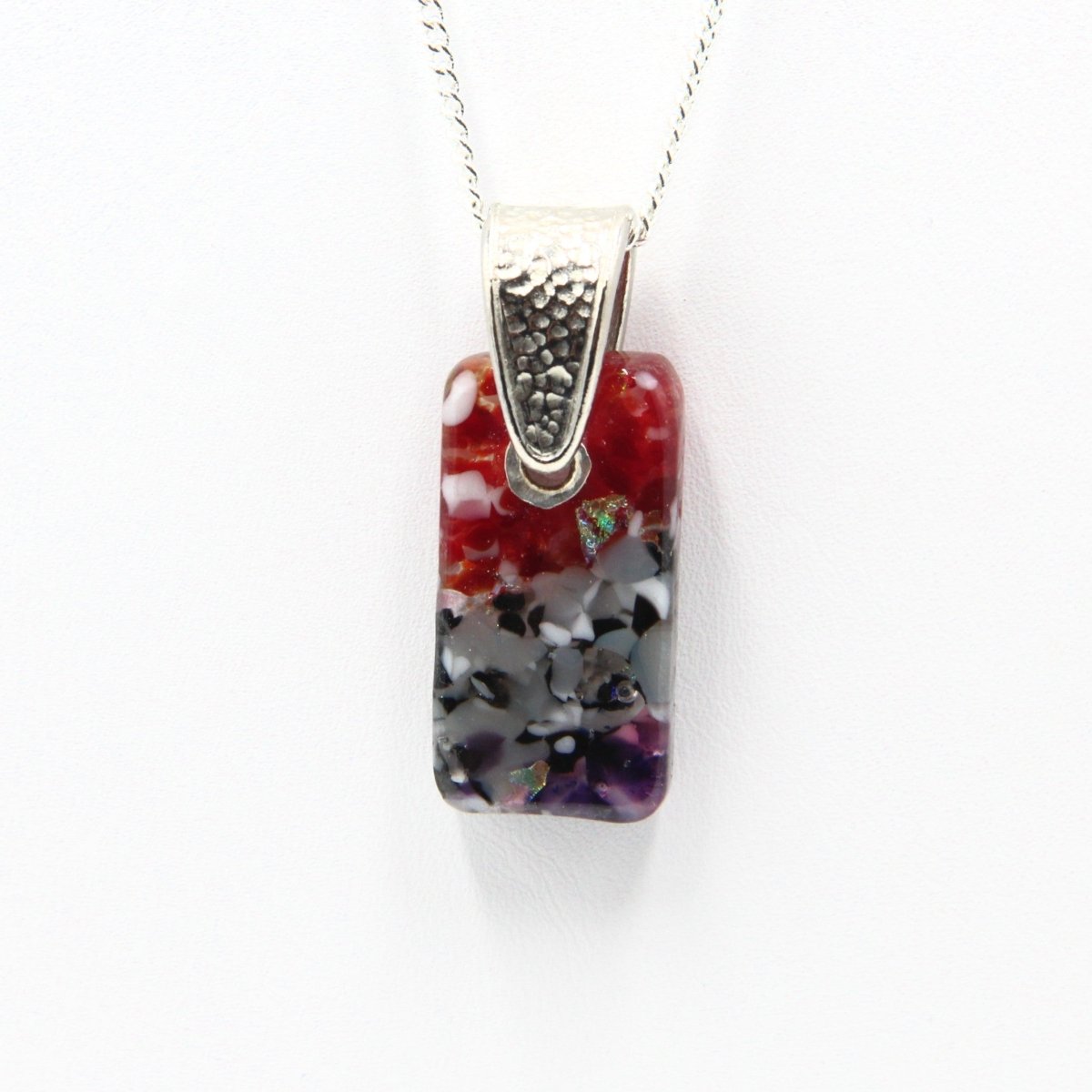 Small Red and Grey Speckled Glass Pendant